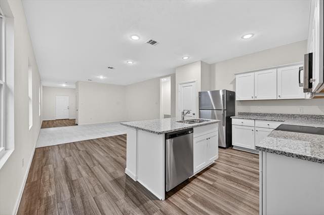 Building Photo - 2106 Prairie Ln