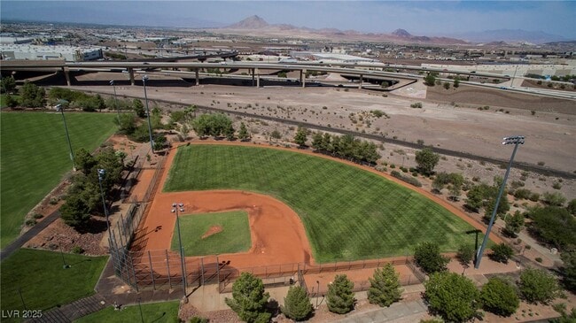 Building Photo - 138 Cam Capri