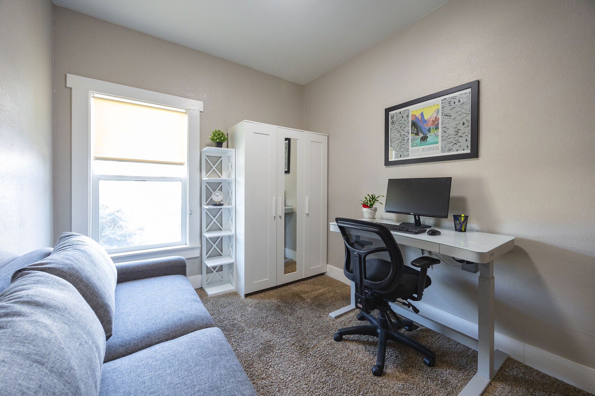 Building Photo - 821 Inca St