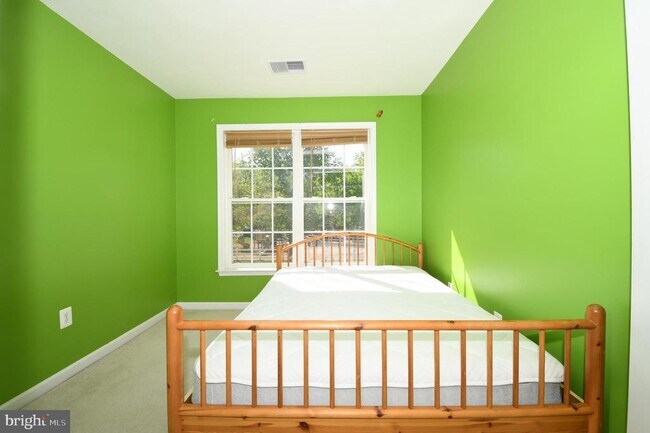 Building Photo - 13955 Lullaby Rd