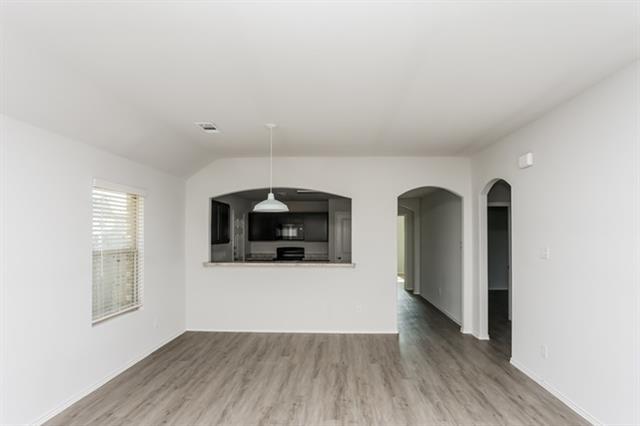 Building Photo - 3911 Job Dr