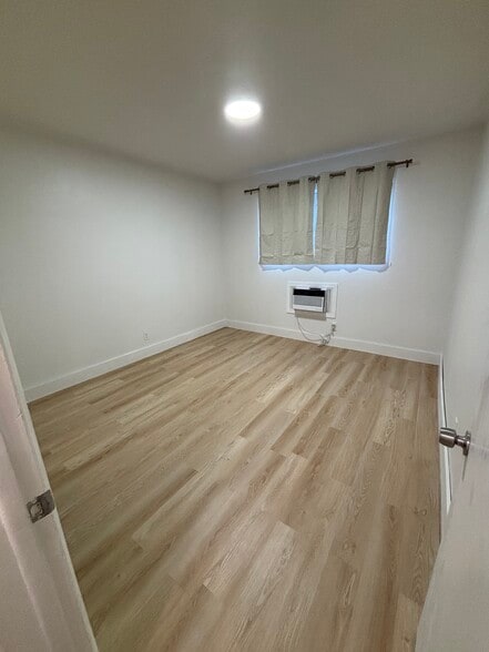 Bedroom - 6580 Santona St