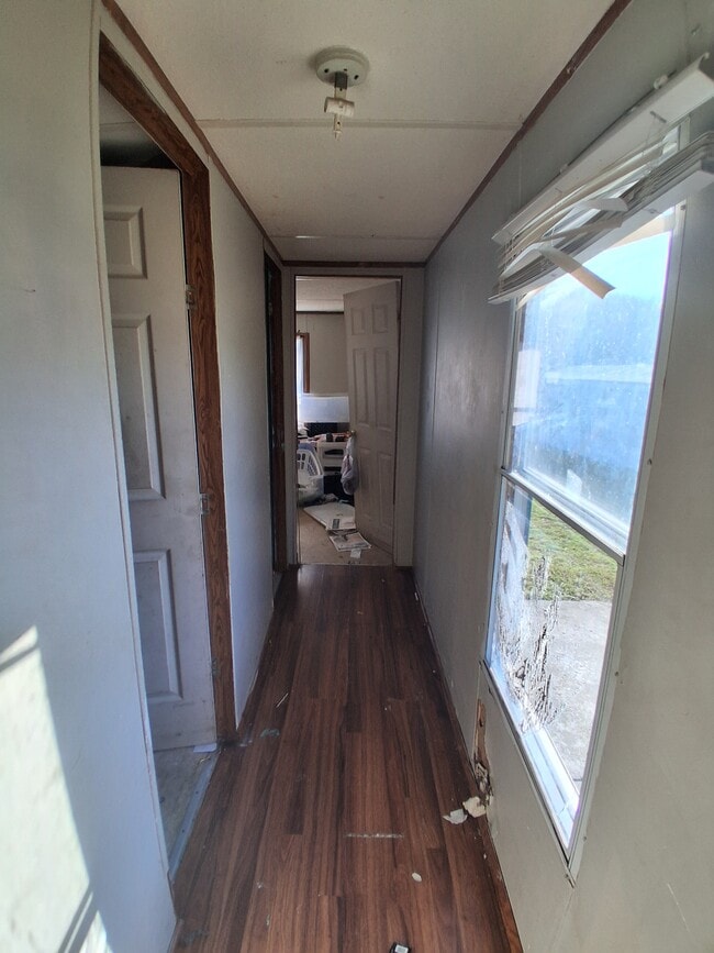 Building Photo - 9529 Hausmond Way