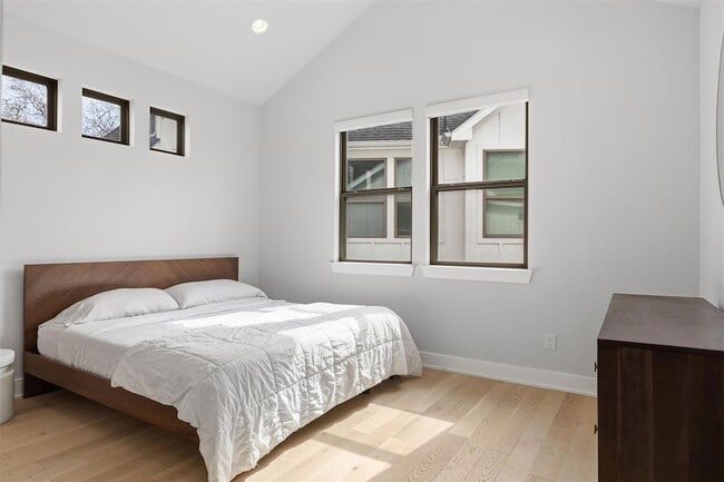 Building Photo - 4502 Banister Ln