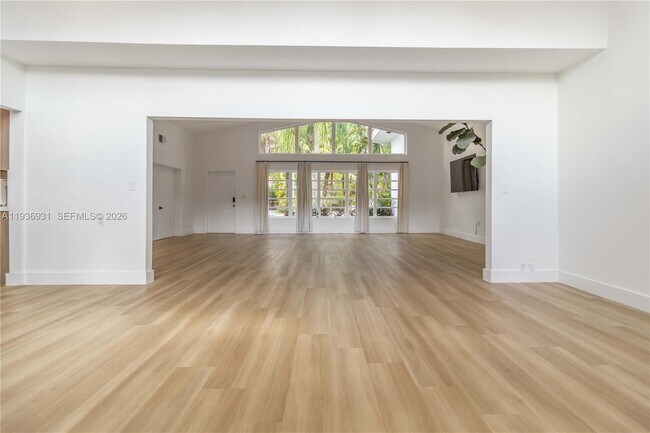 Building Photo - 900 Belle Meade Island Dr