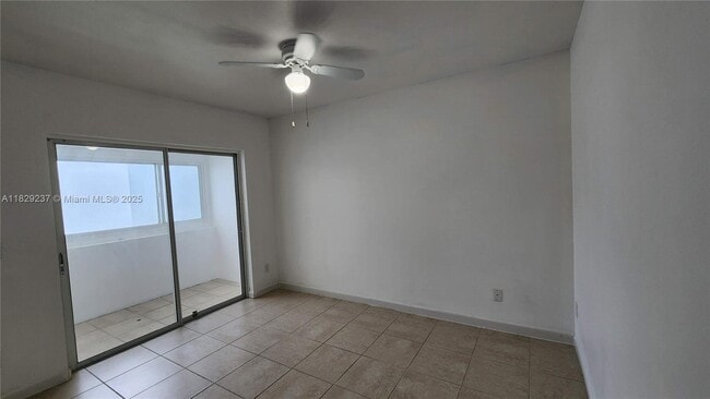 Building Photo - 5060 Elmhurst Rd