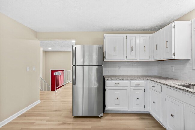 Building Photo - 5732 S 137th St