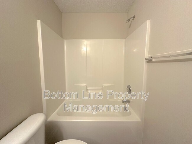 Building Photo - 4249 Orange Tree Ct