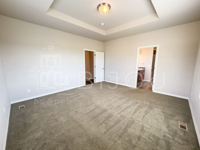 Building Photo - 3760 Scott Ln