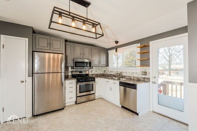 Building Photo - 4243 Ashwick Terrace