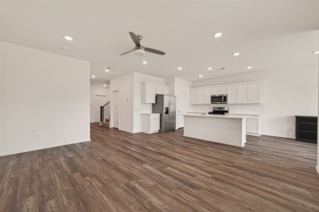 Building Photo - 6107 Ginevra Summers Dr