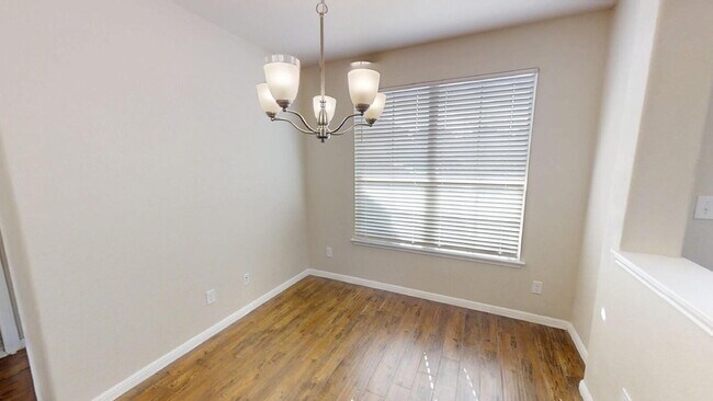 Building Photo - "Spacious 4-Bedroom Killeen Gem with Elega...
