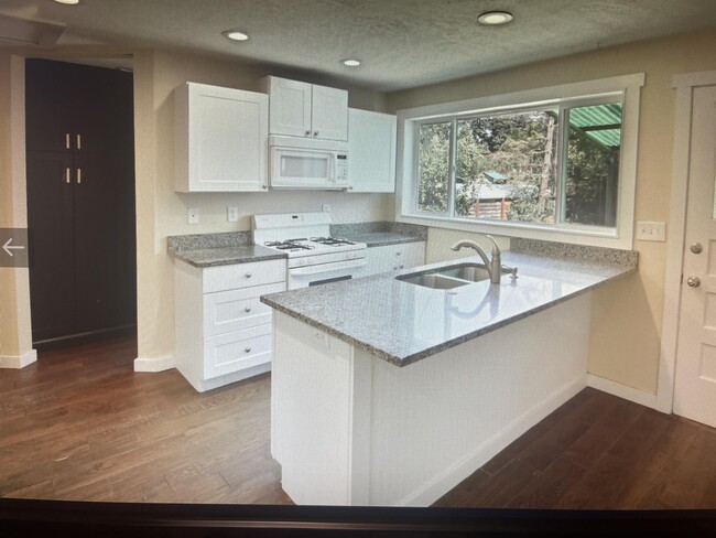 Building Photo - 1515 E 3010 S