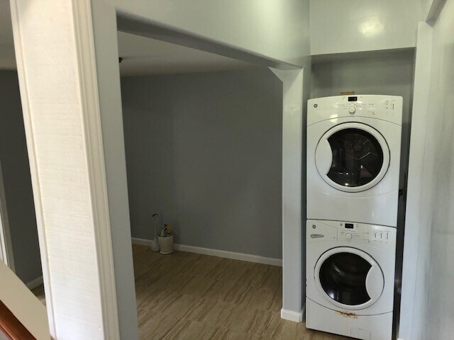 Building Photo - 3238 Kaohinani Dr