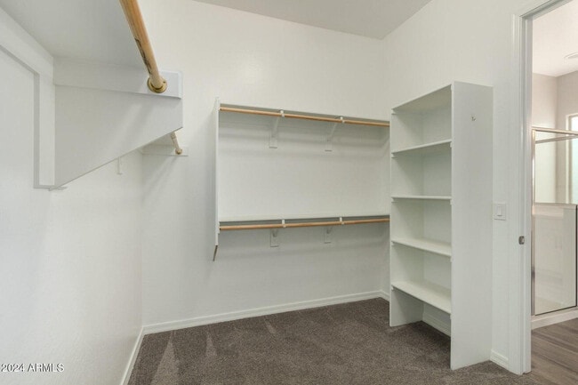 Building Photo - 2082 E Lantana Dr