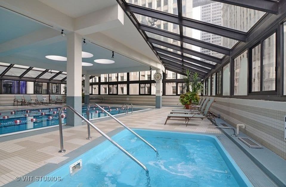 Building Photo - 405 N Wabash Ave