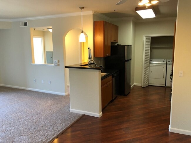 Building Photo - Resort-Style Condo Living at Villa Cortina