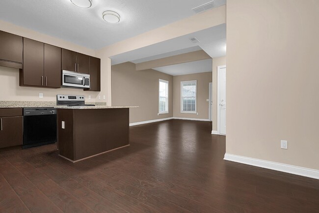 Building Photo - 5527 Albany Terrace Way