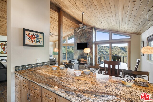 Building Photo - 22139 Alta Dr