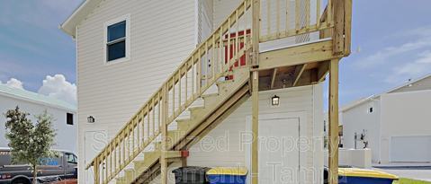 Primary Photo - 1274 Jade Pl