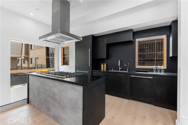 Building Photo - 1035 N Vista St