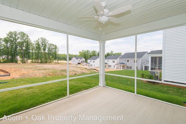 Building Photo - 4 br, 3 bath House - 135 Majestic Peak Dr