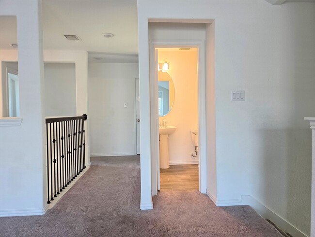 Building Photo - 4826 Albany Ridge Ln