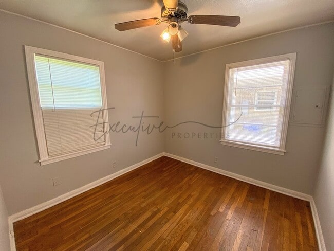 Building Photo - Affordable 3-Bedroom Home with Fenced Yard...