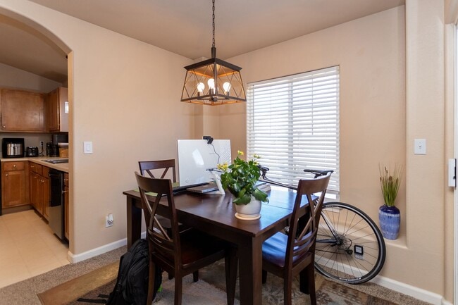 Building Photo - Beautiful upper-level condo in gated community!!!