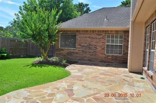 Building Photo - 14427 Shannon Ridge Rd