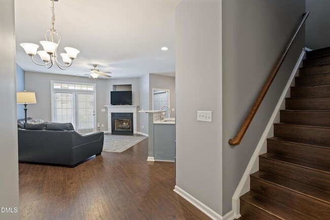 Building Photo - 3646 Olympia Dr