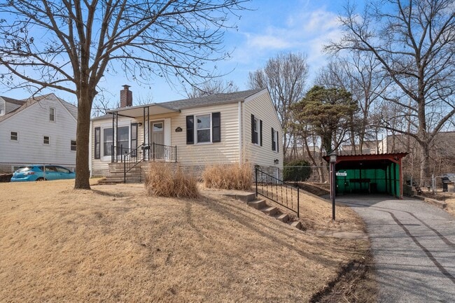 Building Photo - Beautiful Complete Rehab home for rent in ...