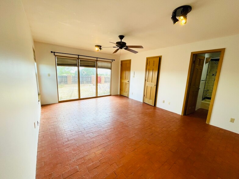 Building Photo - 6 Herrada Rd