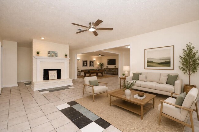 Building Photo - 16823 Cobble Ridge Dr