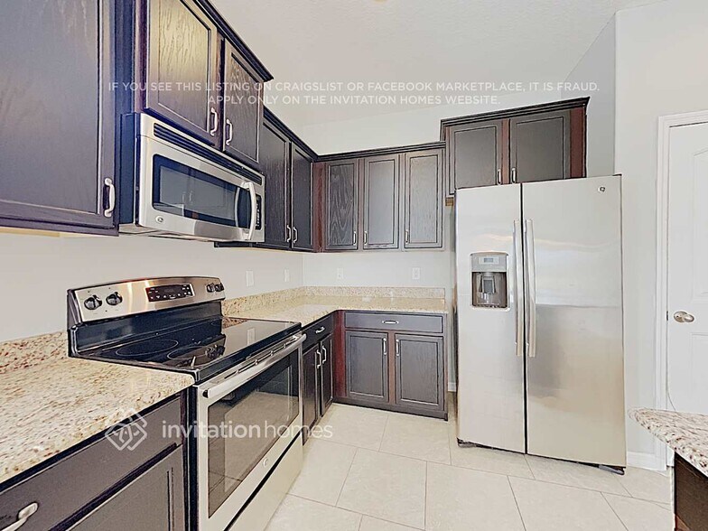 Building Photo - 2080 Beacon Landing Cir