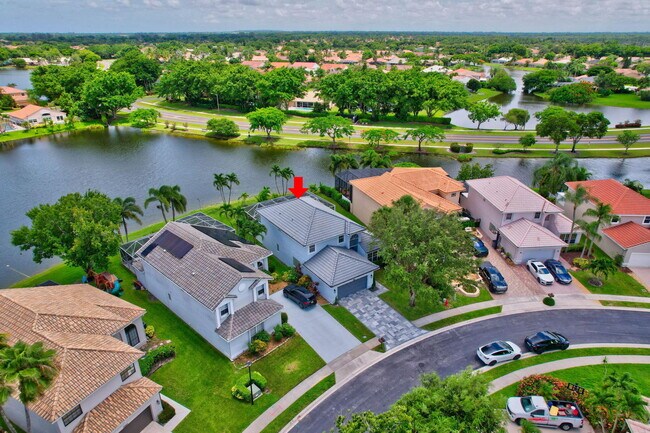 Building Photo - 10872 Tamoron Ln