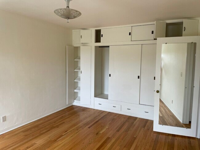 Building Photo - 3896 Pueblo Ave