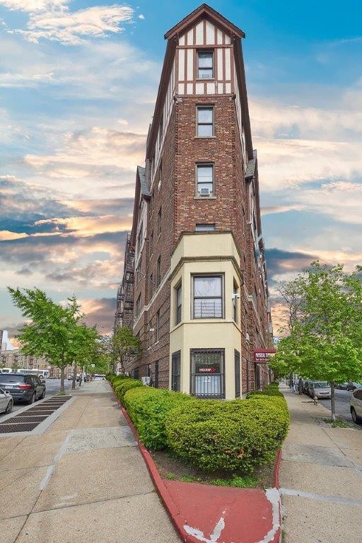 Building Photo - 3224 Grand Concourse