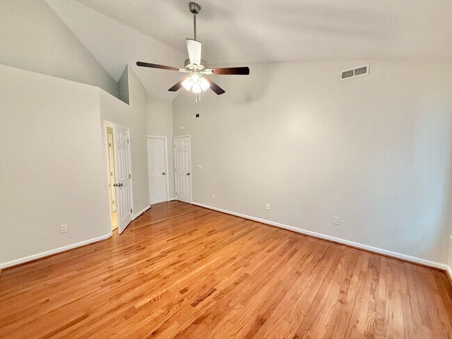 Building Photo - **OFFERING WAIVED APPLICATION FEES & $200 ...