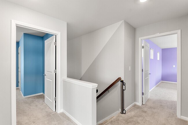 Building Photo - 2136 Wiltshire Dr