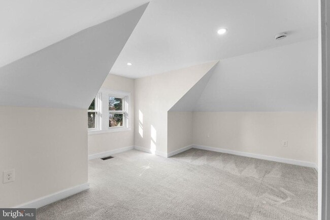 Building Photo - 509 McCabe Ave
