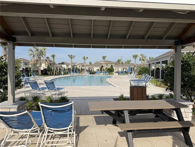 Building Photo - 16236 Carraway Bay Aly