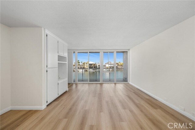 Building Photo - 3965 Aladdin Dr