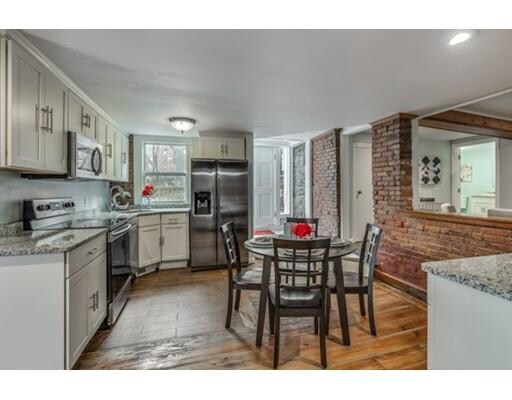 Building Photo - 175 Winthrop Rd