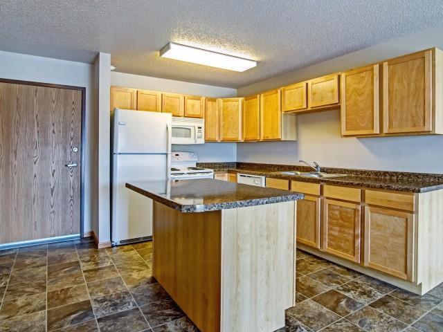 Building Photo - 2415 24th Ave. West