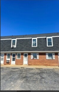 Building Photo - Townhouse for Rent