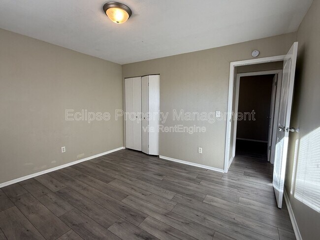 Building Photo - 2810.5 Bookcliff Ave