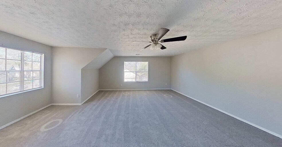 Building Photo - Spacious Lithonia Gem in a Quiet Community