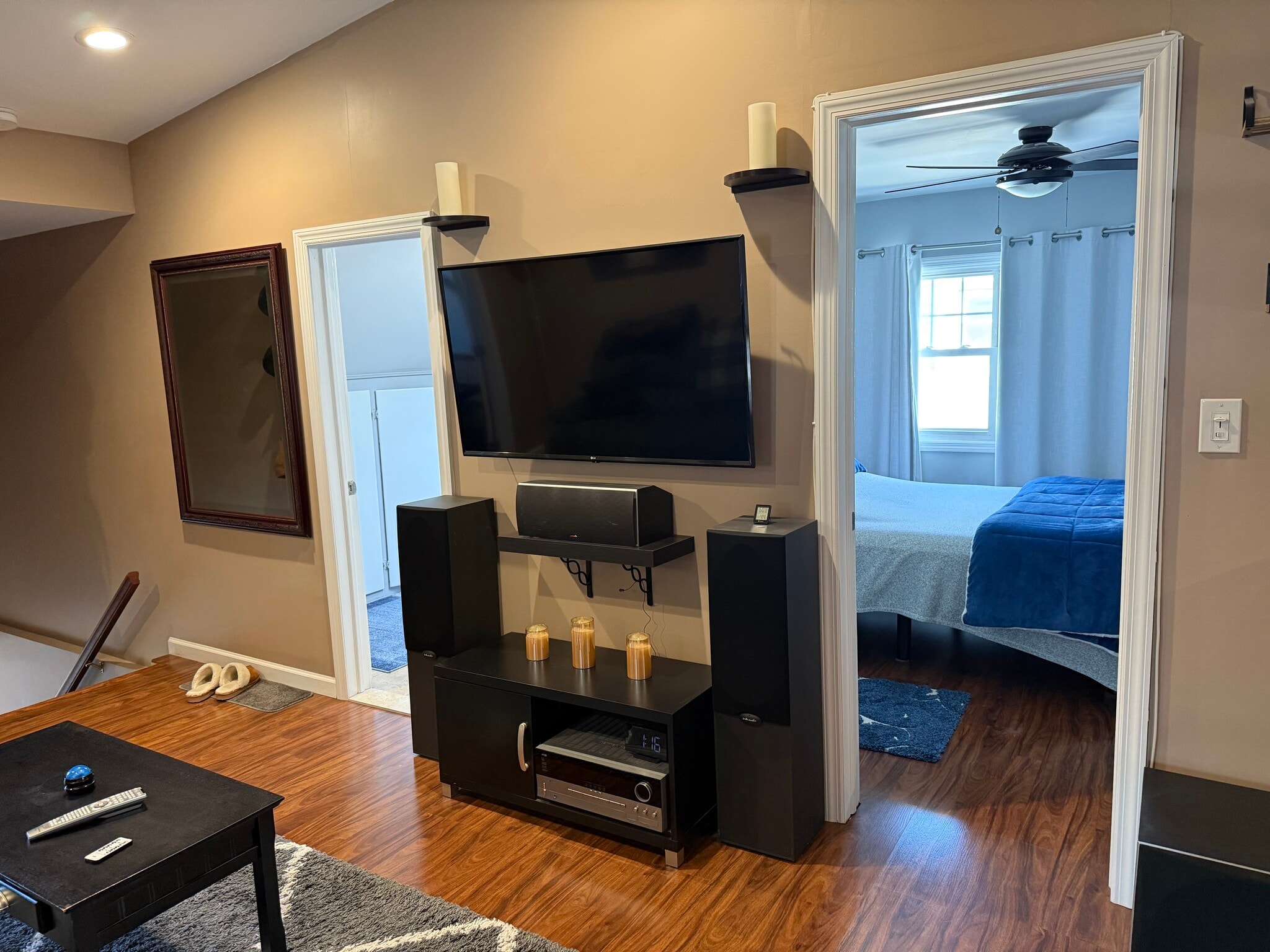 Living Room - 1977 Miller Pl