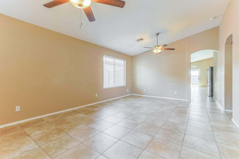 Building Photo - 3833 W Darrow St